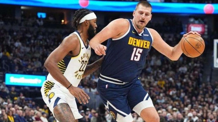 NBA'de Jokic "triple-double" yaptı! Nuggets seriye bağladı