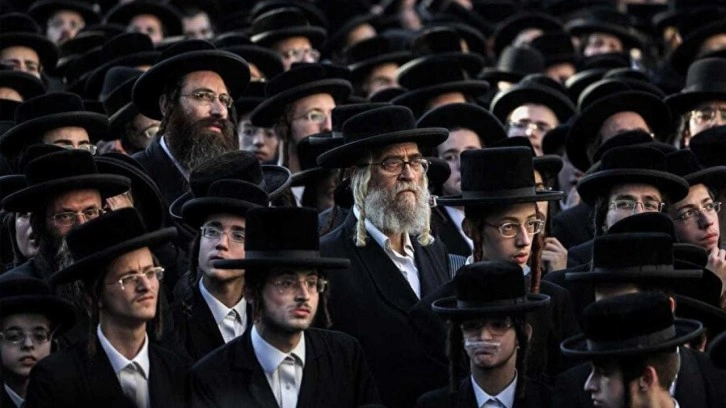 Netanyahu hükümeti dağılmanın eşiğinde: Haredi Yahudileri siyasi gerilimi tırmandırdı