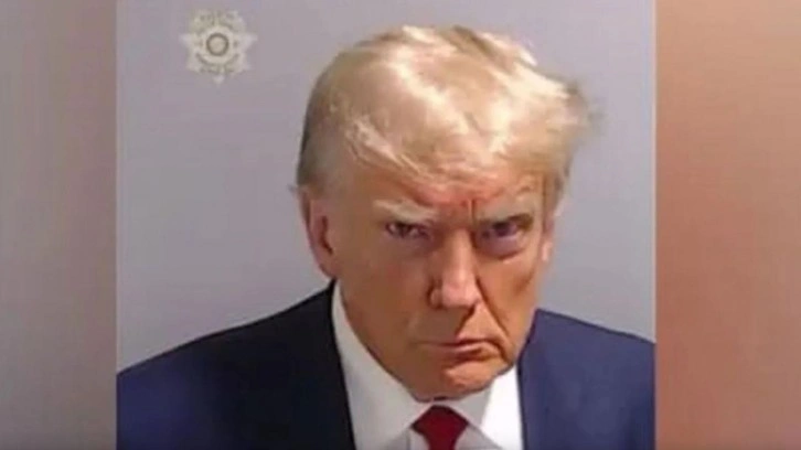 O artık sabıkalı Trump! ABD tarihinde bir ilk ger&ccedil;ekleşti
