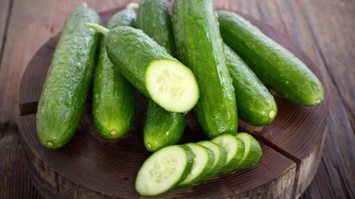 O marketin salatalıkları piyasadan kaldırılıyor! Raftan toplatılmasının sebebi…