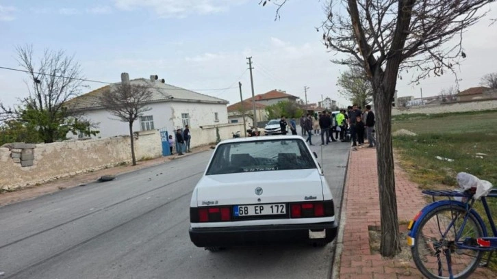 Otomobille çarpışan elektrikli motosiklet sürücüsünün gözü çıktı