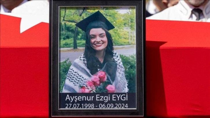 Özgür Özel'den Ayşenur Ezgi Eygi mesajı