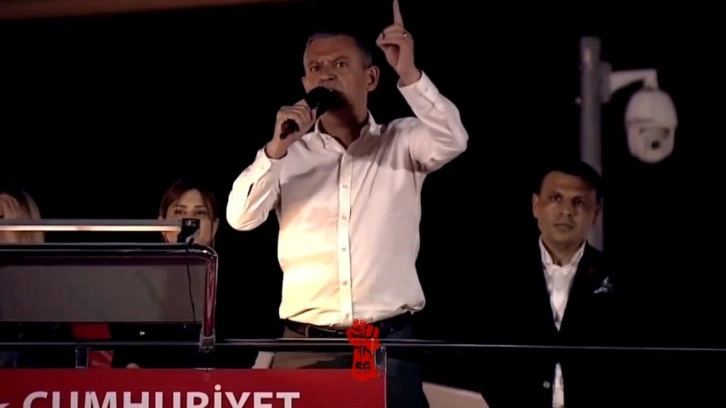 Özgür Özel'den, Başsavcı Akın Gürlek'e küstah tehditler: Gelip darmadağın ederim...