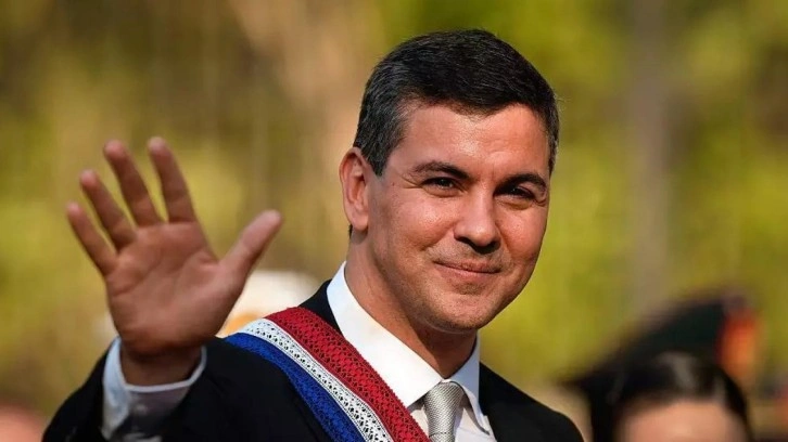 Paraguay'dan b&uuml;y&uuml;kel&ccedil;iliğini Kud&uuml;s'e taşıma kararı