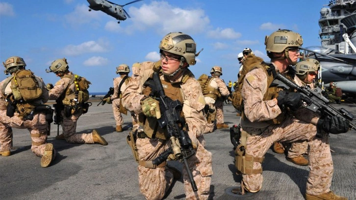 Pentagon İsrail a&ccedil;ıklarındaki 2 bin personeli hazır duruma ge&ccedil;irdi