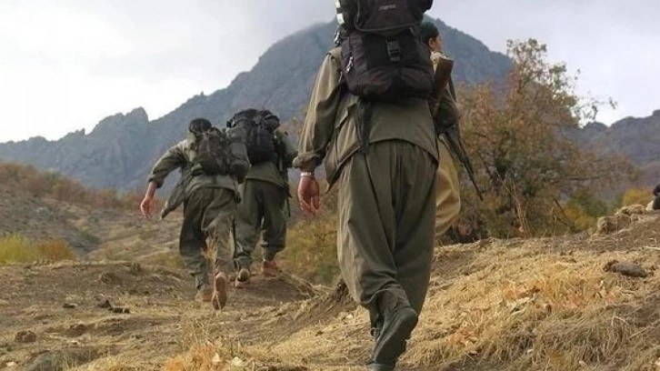 PKK kongresinin dünyadaki yankıları! Ünlü gazete "Tarihi karar" diyerek manşetine taşıdı