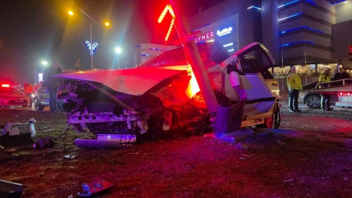 Polisten kaçan sürücü ortalığı savaş alanına çevirdi