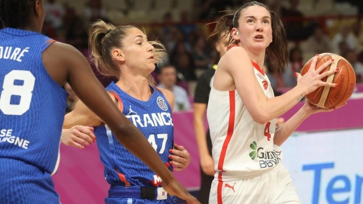 Potanın Perileri, EuroBasket'e yenilgiyle başladı