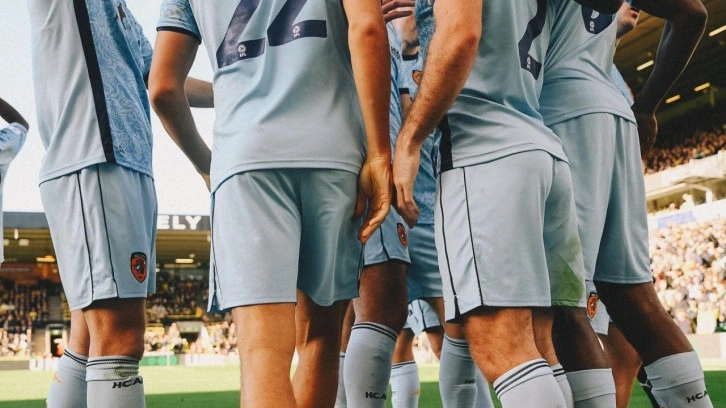 Premier Lig aşkına! Hull City alev alev