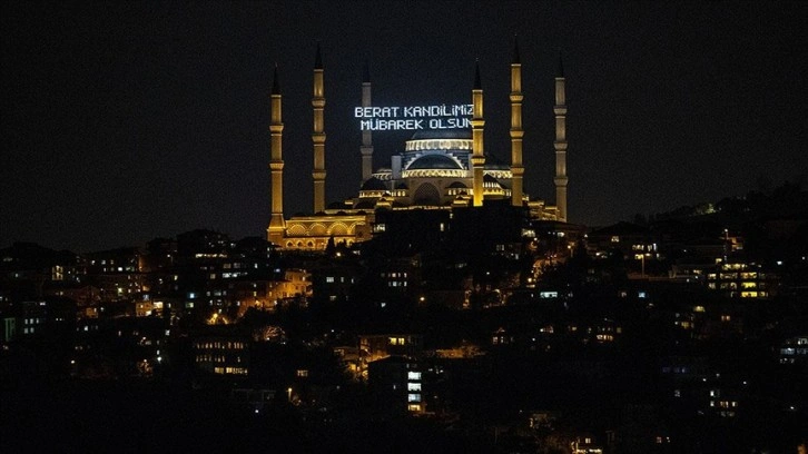 Ramazanın m&uuml;jdecisi Berat Kandili yarın idrak edilecek