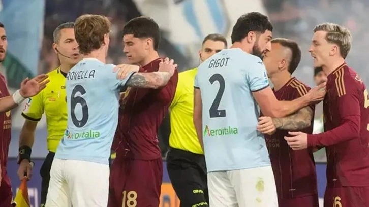 Roma derbisinde taraftarlar polisle çatıştı! 13 yaralı