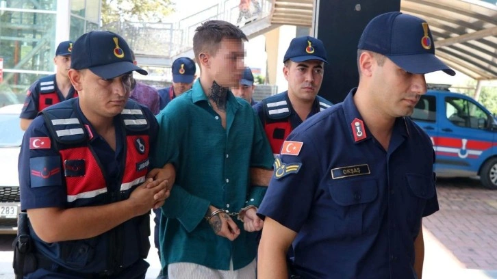 Rusların cinayetle biten kavgasında 2 şüpheli adliyede