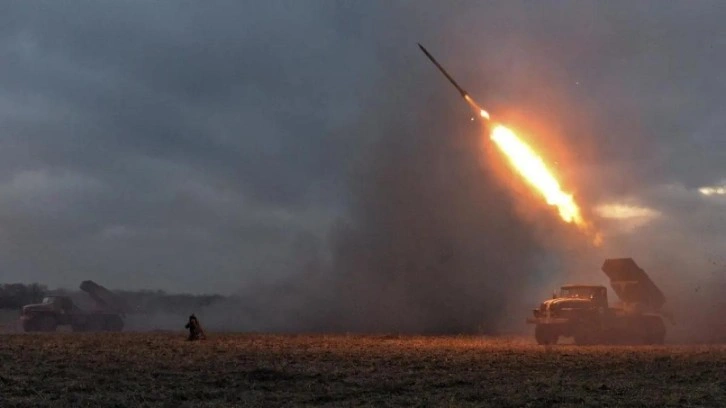Rusya, Zaporijya&rsquo;da oteli vurdu: 1 &ouml;l&uuml;, 14 yaralı