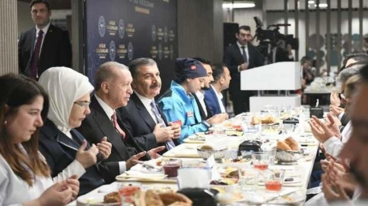 Sağlık Bakanı Koca'dan muhalefete "yalan" tepkisi: T&uuml;rk milleti oyuna gelmez