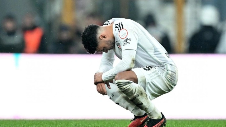 Şampiyonlar Ligi kazanıp Süper Lig'e gelen yıldız U21 takımıyla antrenman yapıyor