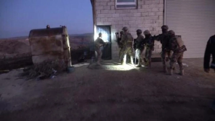 Şanlıurfa merkezli ka&ccedil;ak akaryakıt operasyonuna 14 g&ouml;zaltı