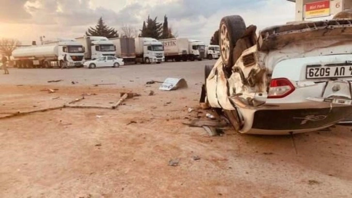 Şanlıurfa'da otomobiller &ccedil;arpıştı: 5 yaralı