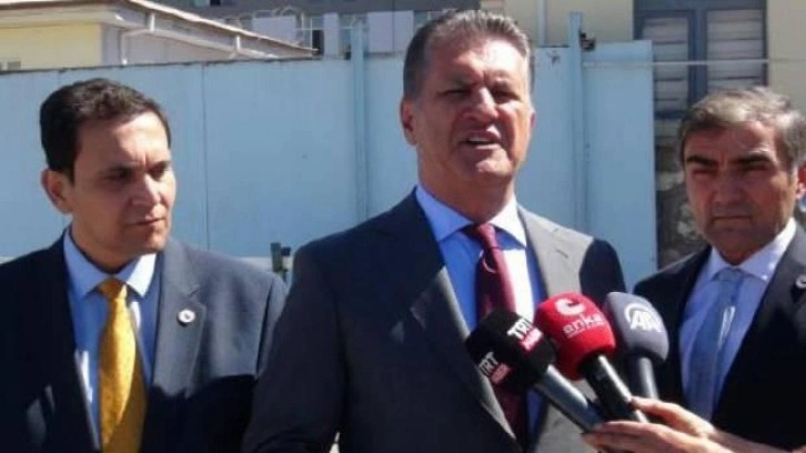 Sarıg&uuml;l, Niğde'de cezaevi &ouml;n&uuml;nde af &ccedil;ağrısında bulundu