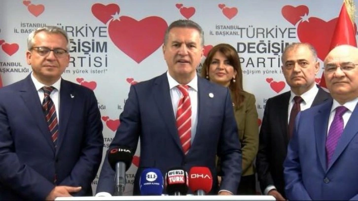Sarıg&uuml;l'den bayram mesajı: Bug&uuml;n kucaklaşacağız, barışacağız