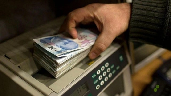 Sıcak para akışı: Yıl sonuna kadar 800 baz puan faiz indirimi bekleniyor!