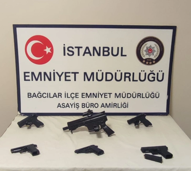 Silahlarla su&ccedil;&uuml;st&uuml; yakaladılar