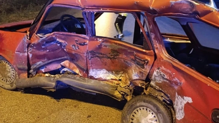 Sinop'ta feci kaza: 1 &ouml;l&uuml;, 10 yaralı!