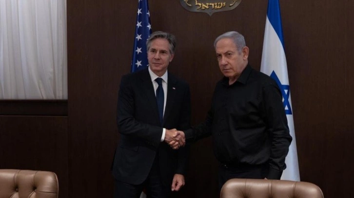 Siren sesleri y&uuml;kselince Netanyahu ve Blinken sığınağa indi