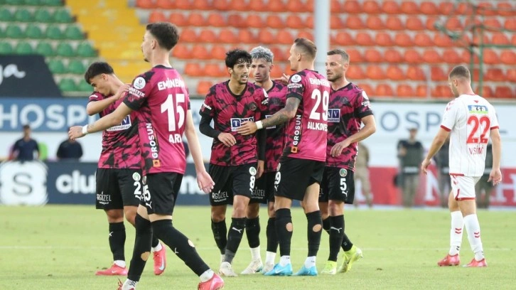 Sivasspor, Süper Lig'e mağlubiyetle veda etti