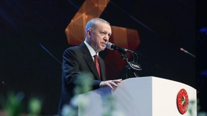 Son dakika... Cumhurbaşkanı Erdoğan'dan önemli üretim ve istihdam mesajları!
