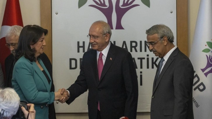 Sosyolog Palabıyık yazdı... T&uuml;rk Solu ve CHP'den, HDP/YSP&rsquo;ye siyasi kazık