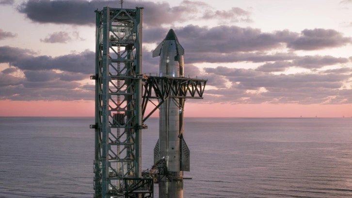 SpaceX'ten 11'inci test uçuşu... Başarıyla sonuçlandı!