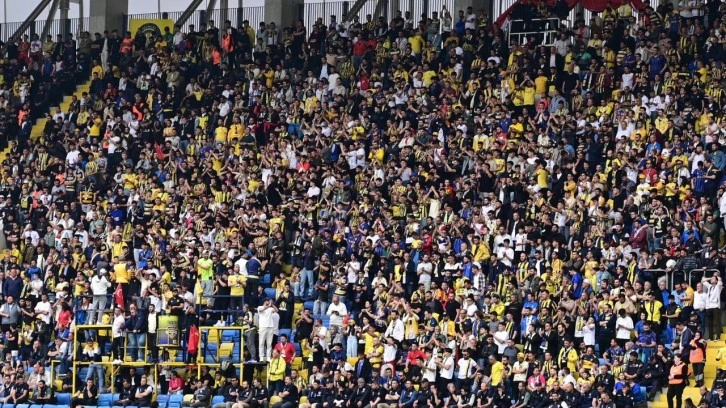 Süper Lig efsanesi bugünleri de gördü: Futbolcu haber vermeden kaçtı