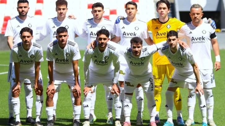 Süper Lig'in efsane takımı 2. Lig’e galibiyetle veda etti