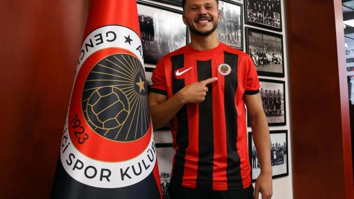 Süper Lig'in yeni ekibinden savunmaya takviye