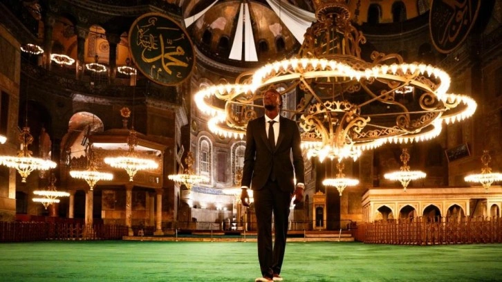 Süper Lig'in yeni yıldızı İstanbul'a indi! Soluğu Ayasofya'da aldı