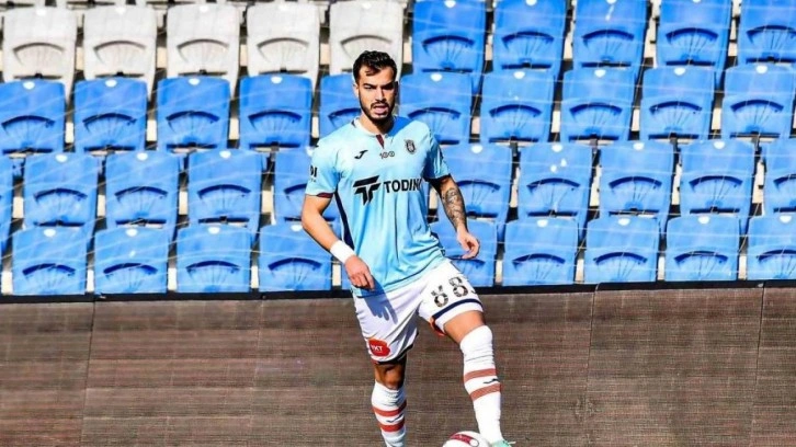 'Süper Lig' kadrosuna bir ekleme daha! Başakşehir'den 1. Lig'e gitti