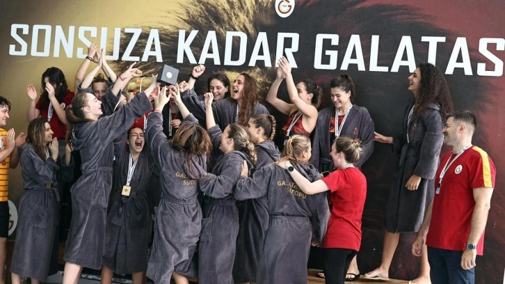 Sutopu Kadınlar 1. Lig'de şampiyon Galatasaray Zena
