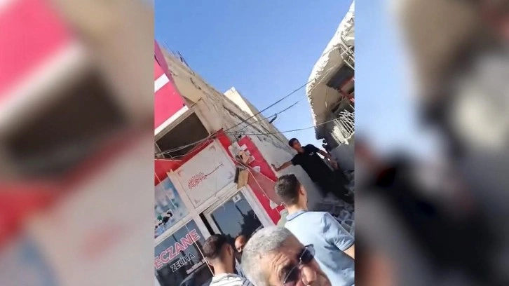 Tadilata giren eczanede tavan çöktü; 1 işçi öldü