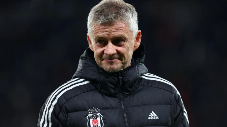 Tam 22 yıl geçti: Solskjaer, Lucescu'yu unutturabilir