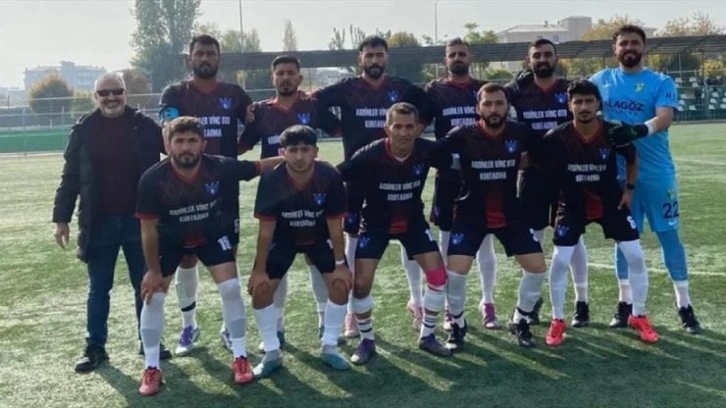 Tarihi skor! Maça 9 kişi çıktılar; 17'si ilk yarıda toplam 24 gol yediler!