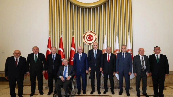 TBMM Başkanı Kurtulmuş, eski TBMM başkanlarıyla buluştu