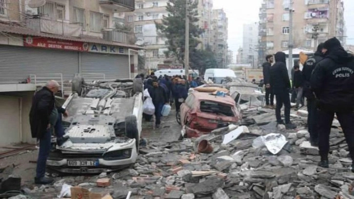 Temel Karamollaoğlu'dan son dakika deprem a&ccedil;ıklaması