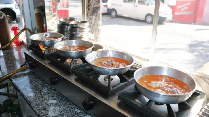 Tescilli Maraş kelle pa&ccedil;a kış mevsiminin vazge&ccedil;ilmezi