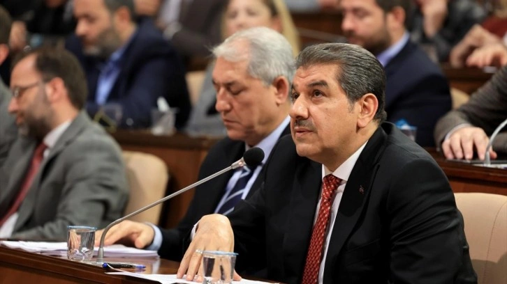 Tevfik G&ouml;ksu'dan tokat gibi a&ccedil;ıklamalar! 'Meclis' ger&ccedil;eğini a&ccedil;ıkladı...