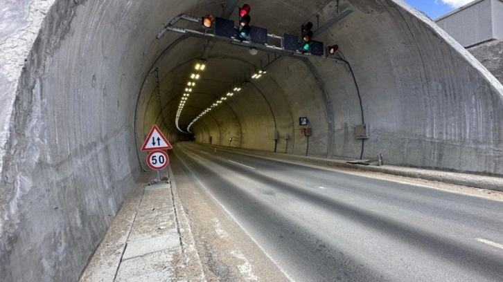 Tipi, fırtına ve sıfır görüş tarihe karıştı! 2,5 saatlik yol 1,5 saate düştü