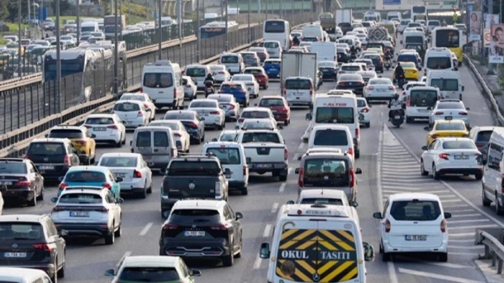 Trafikteki büyük problem: 6 milyon araç güvenliği tehlikeye atıyor!
