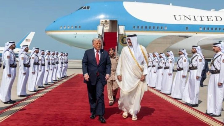 Trump duyurdu! Tarihi ziyarette 200 milyar dolarlık anlaşma!