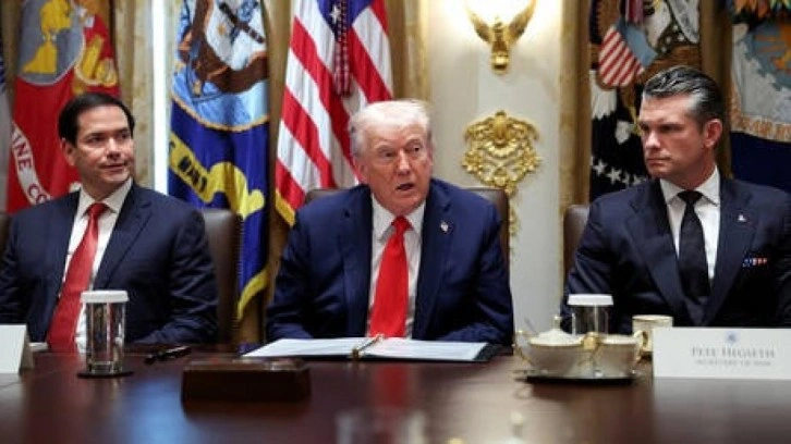 Trump kabinesinde güvenlik alarmı: Üst düzey yetkililer askerî üslere taşındı!