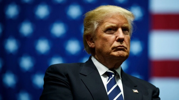 Trump s&ouml;z&uuml;nden d&ouml;nd&uuml;! 'Netanyahu'yu affetmeyeceğim' demişti