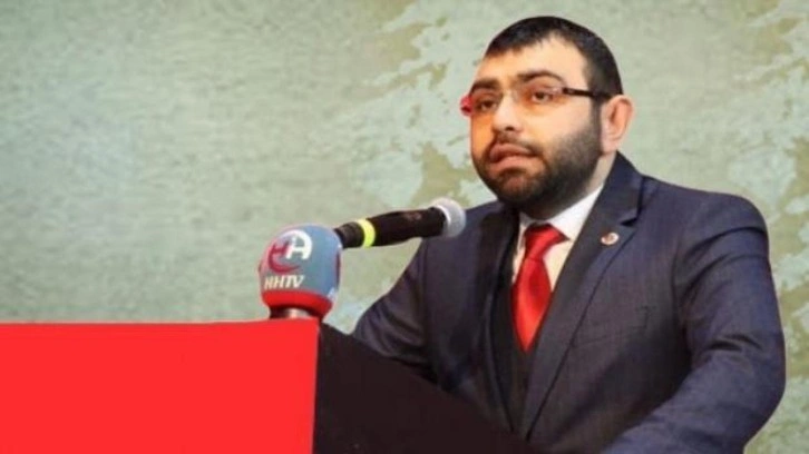 Tun&ccedil; Soyer'i eleştiren Saadet Partili g&ouml;revden alındı!
